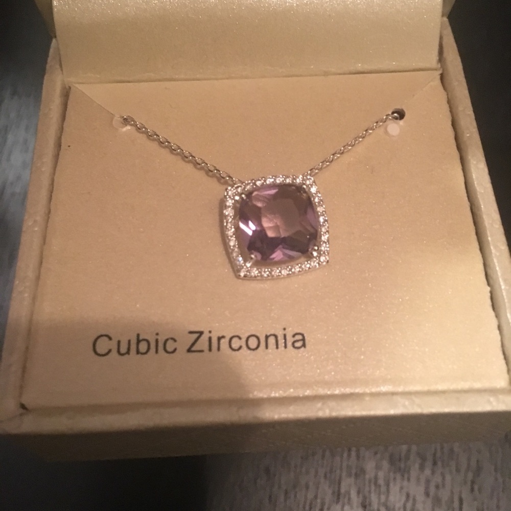 Stunning silver $ purple cubic zirconium necklace